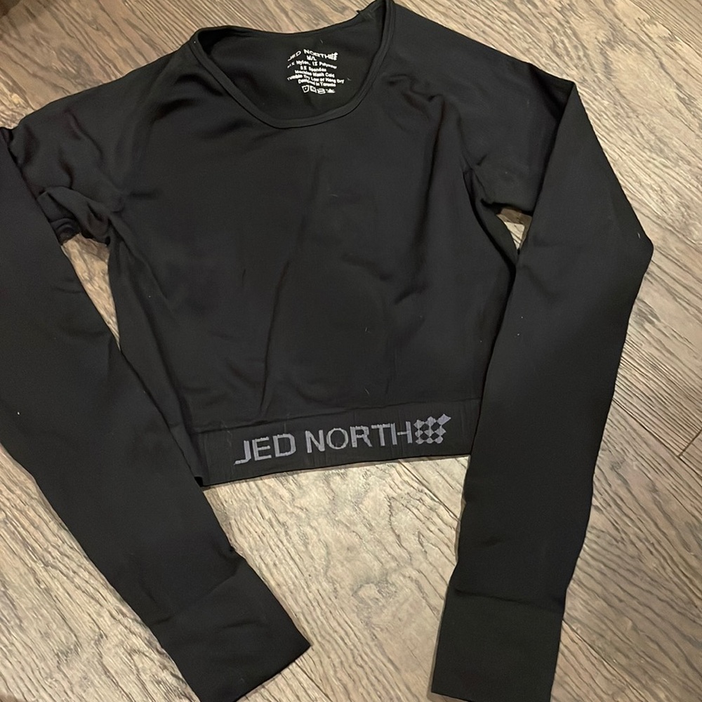 Jed north long sleeve black crop top